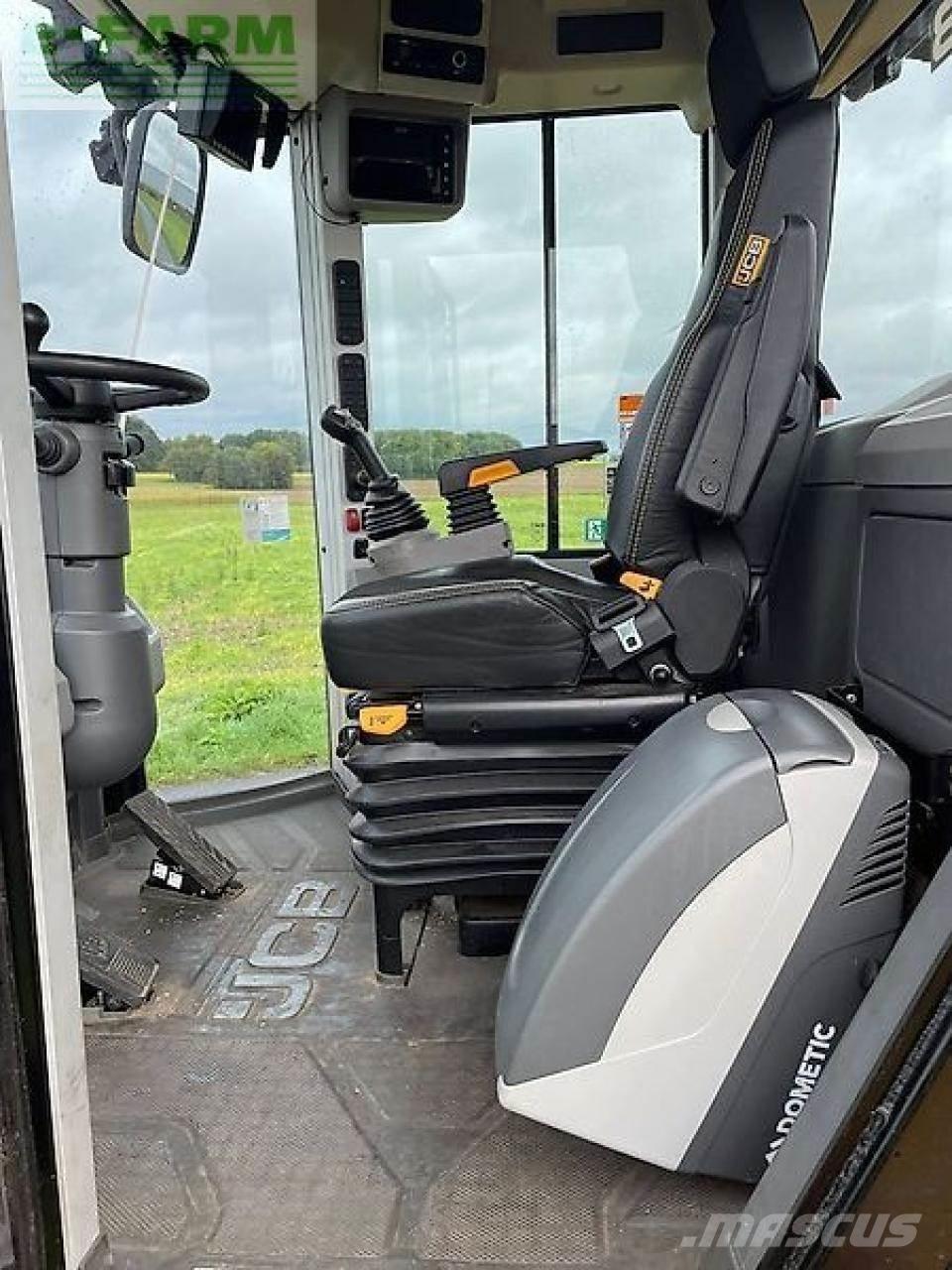 JCB 427 agri 소형 굴삭기 7톤 미만