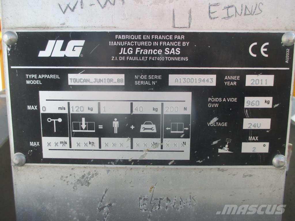 JLG Toucan Junior 8 인원/화물 앨리베이터