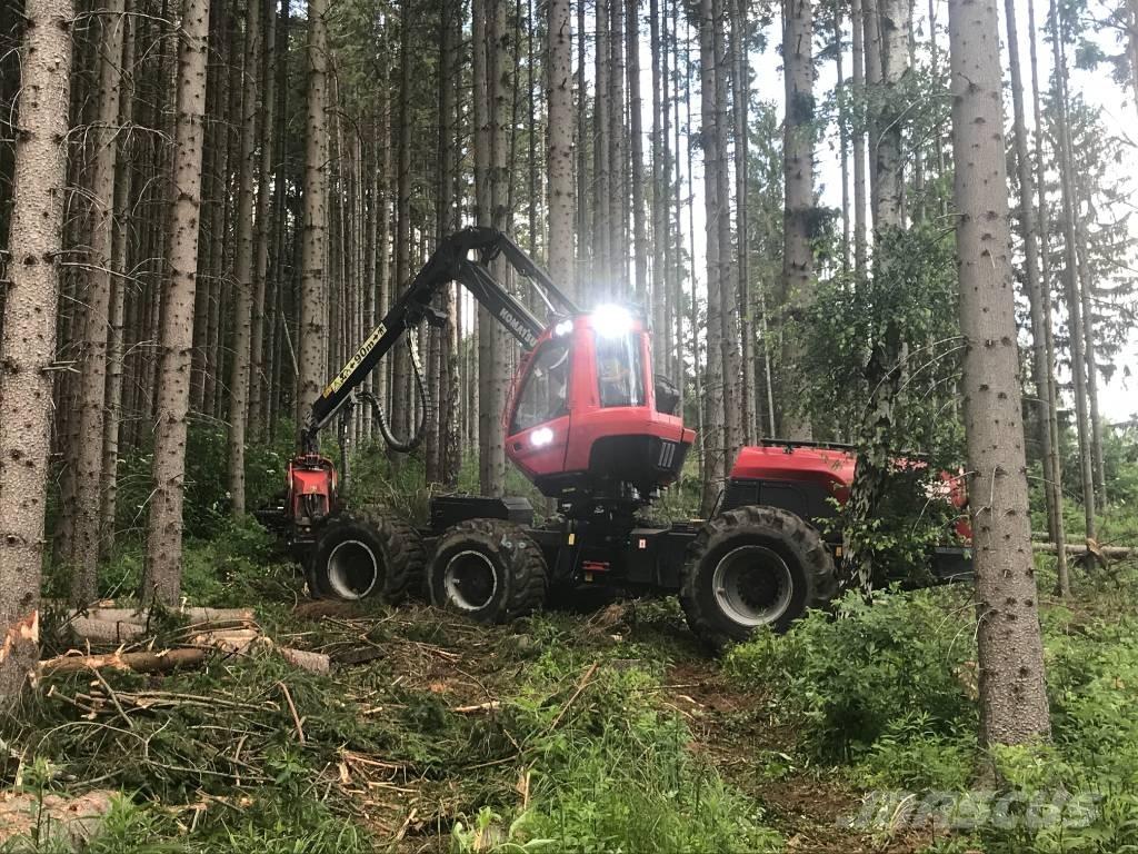 Komatsu 951 원목 하베스터