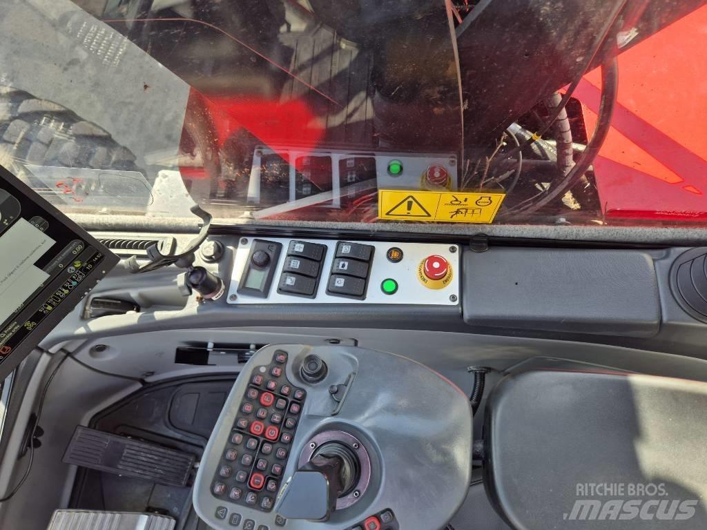Komatsu 931 XC 원목 하베스터