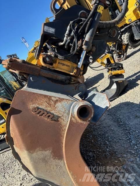CAT 320 대형 굴삭기 29톤 이상