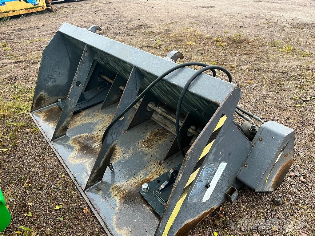 Sami 2000 모래(염화칼슘) 살포기