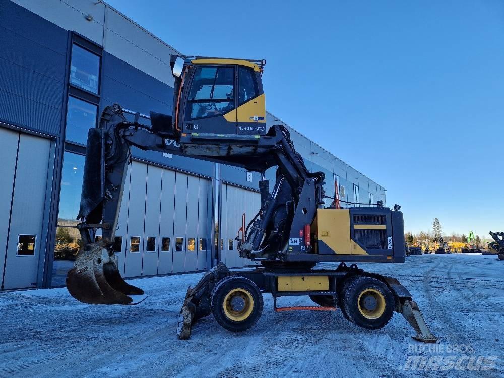 Volvo EW220E  휠 굴삭기