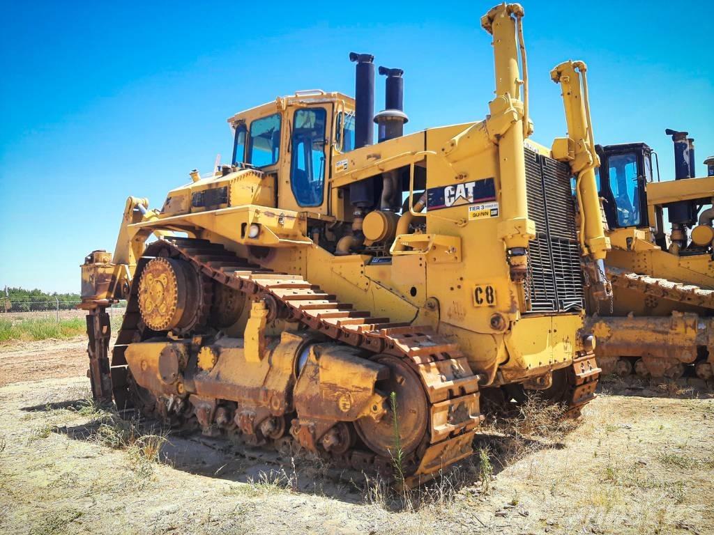CAT D10 크롤러 도저