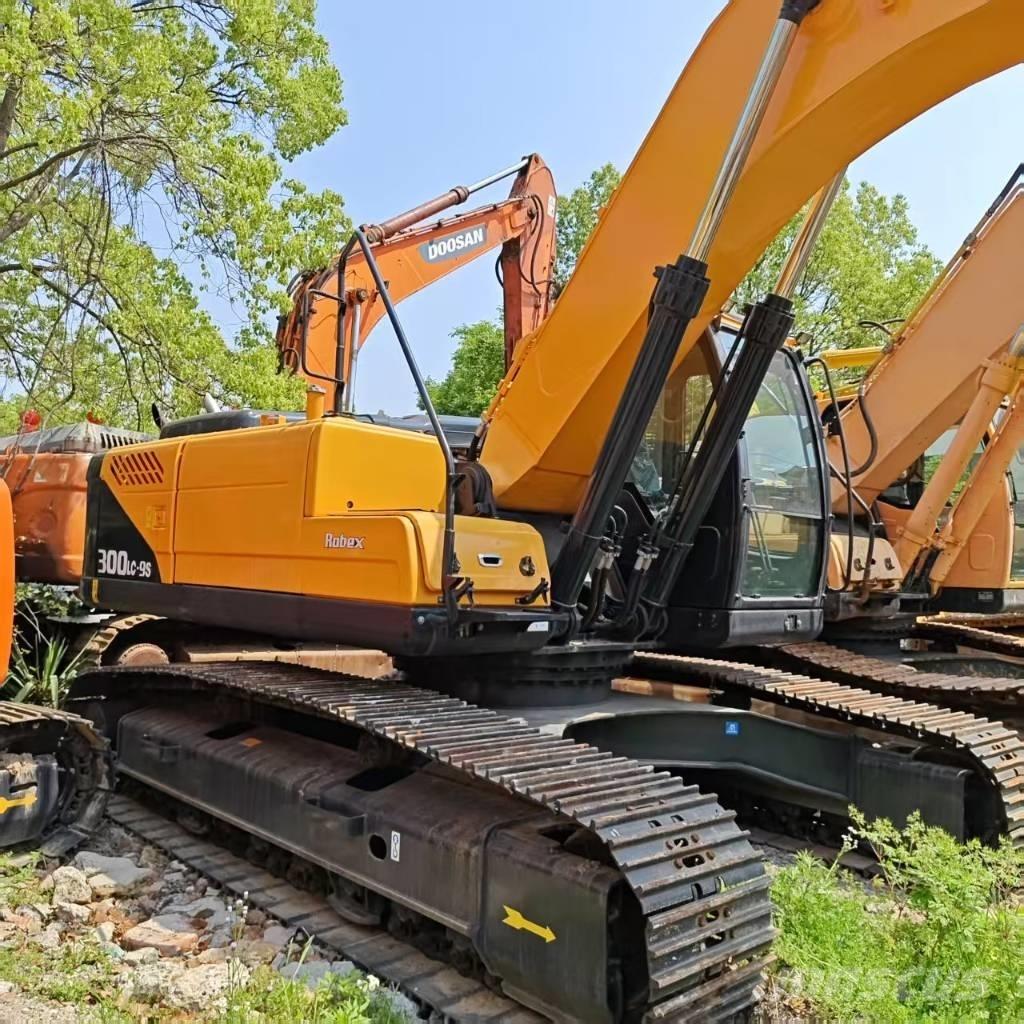Hyundai R300LC-9S 대형 굴삭기 29톤 이상