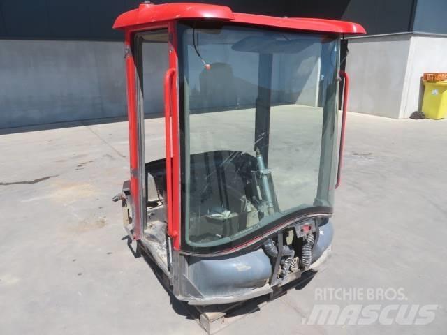 Volvo L30B / L35B 캐빈 및 인테리어