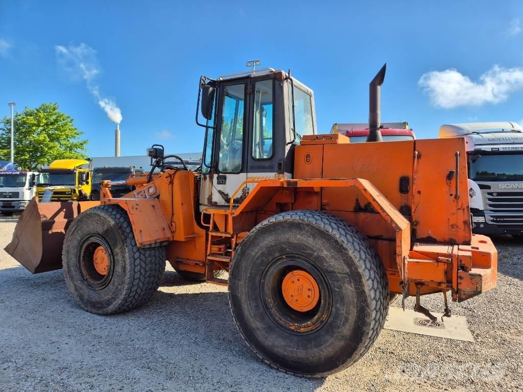Hitachi FR 130  휠로우더