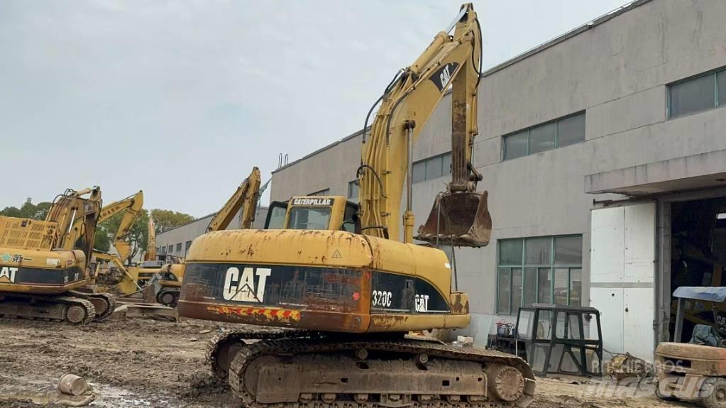 CAT 320 C 대형 굴삭기 29톤 이상