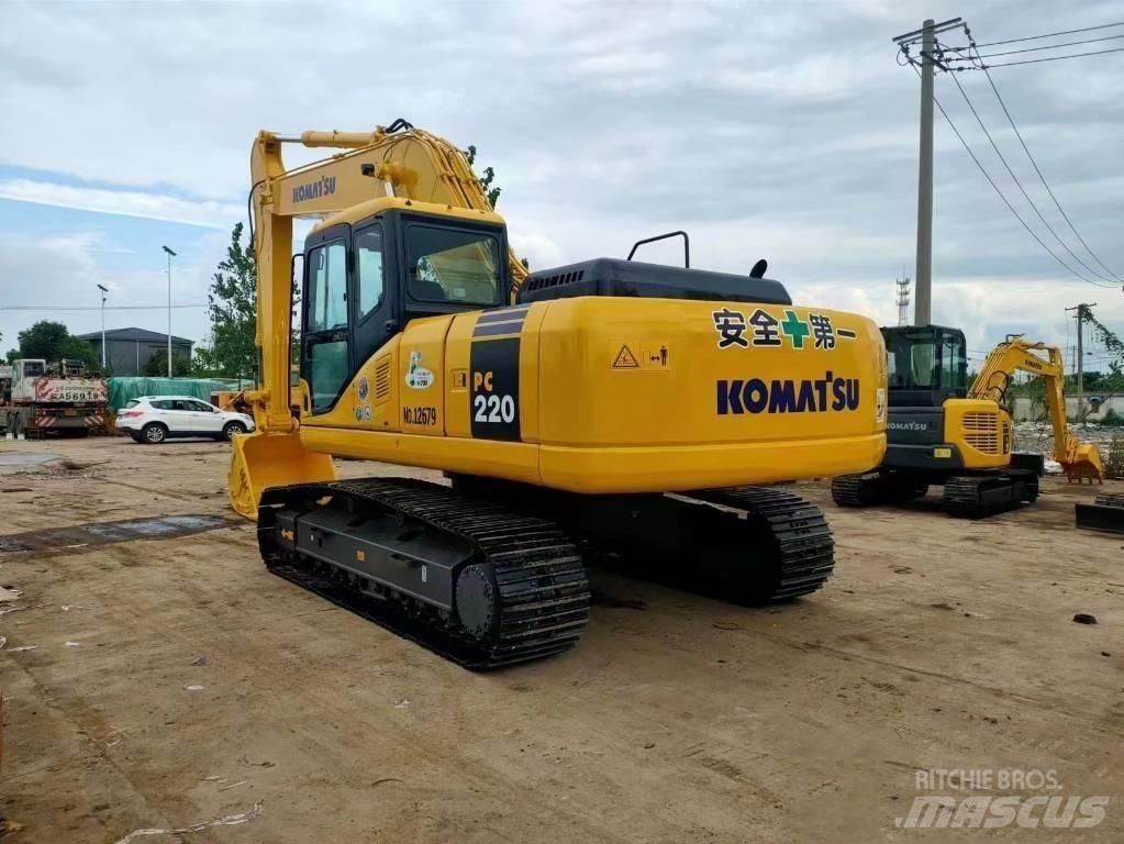 Komatsu pc220-7 대형 굴삭기 29톤 이상