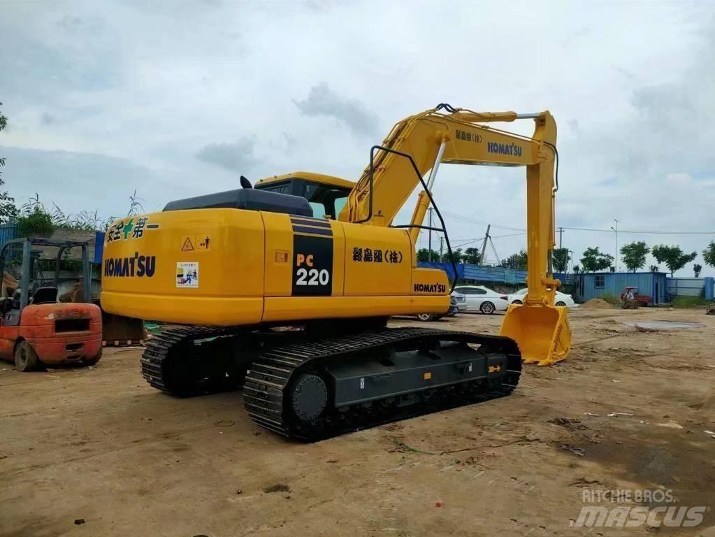Komatsu pc220-7 대형 굴삭기 29톤 이상