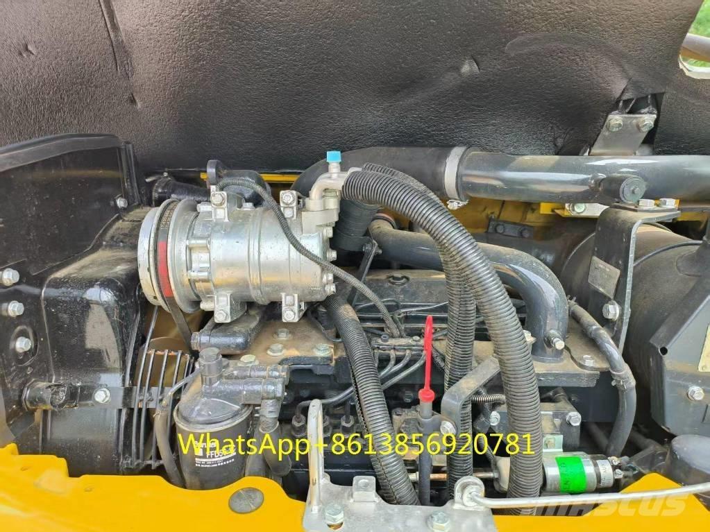 Komatsu PC 78 US 소형 굴삭기 7톤 미만