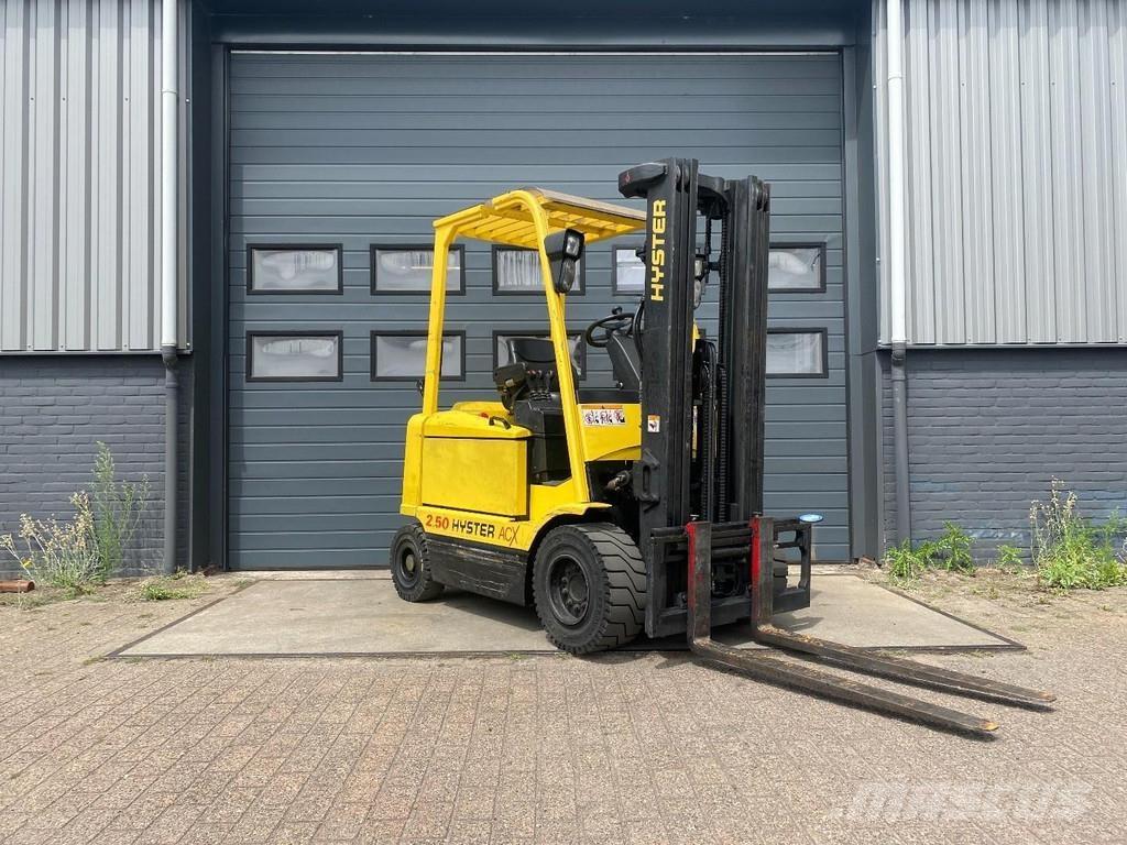 Hyster J2.50XM 전동 지게차