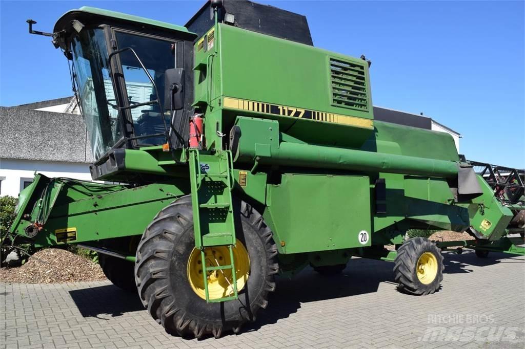 John Deere 1177 콤바인 수확기