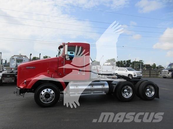 Kenworth T800 트랙터 유닛