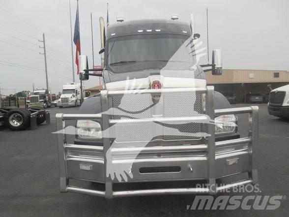 Kenworth T880 트랙터 유닛