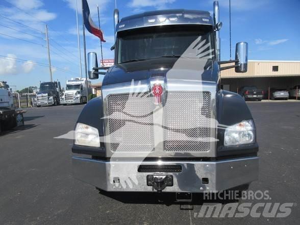 Kenworth T880 트랙터 유닛