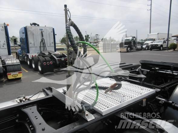 Peterbilt 567 트랙터 유닛
