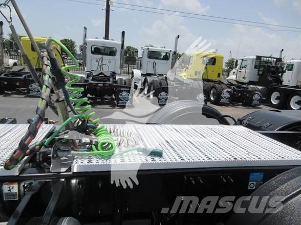 Peterbilt 567 트랙터 유닛