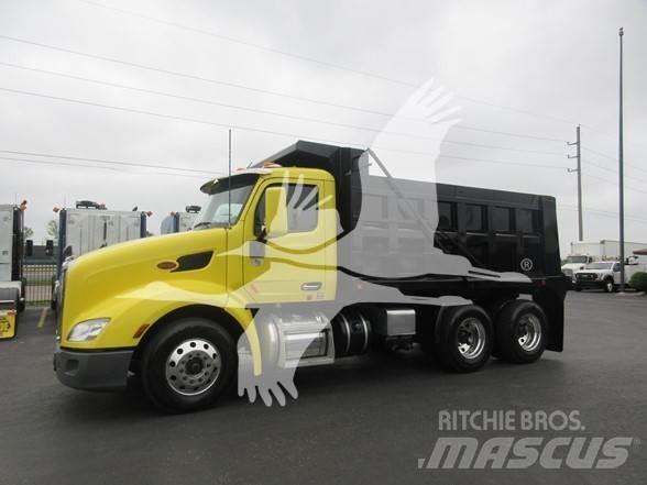 Peterbilt 579 덤프 트럭