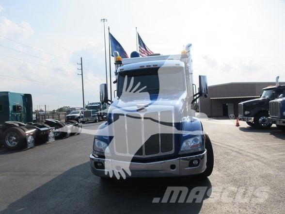 Peterbilt 579 건설 장비 - 기타