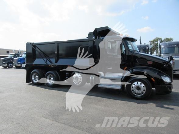 Peterbilt 579 덤프 트럭