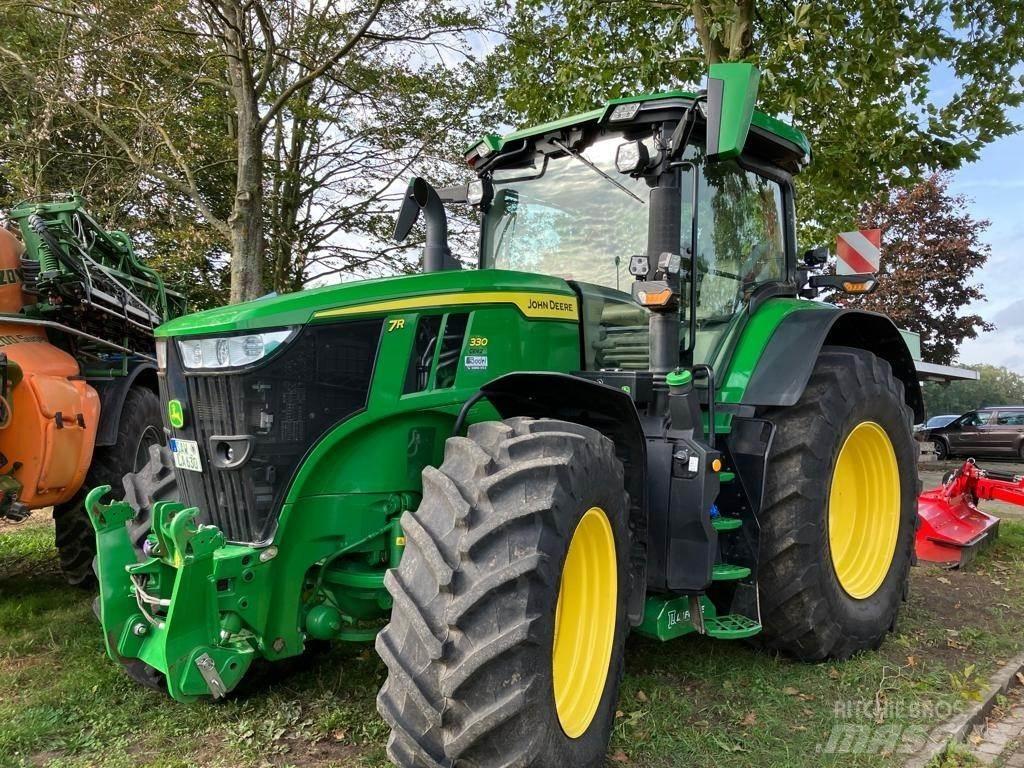 John Deere 7R 330 트랙터