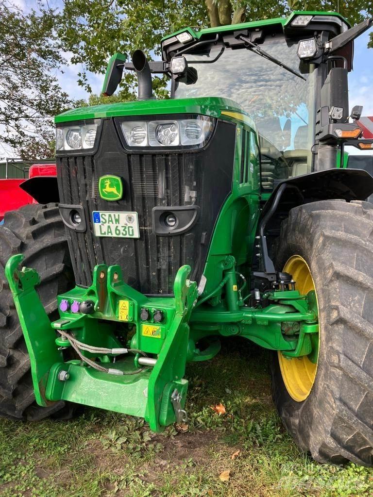 John Deere 7R 330 트랙터