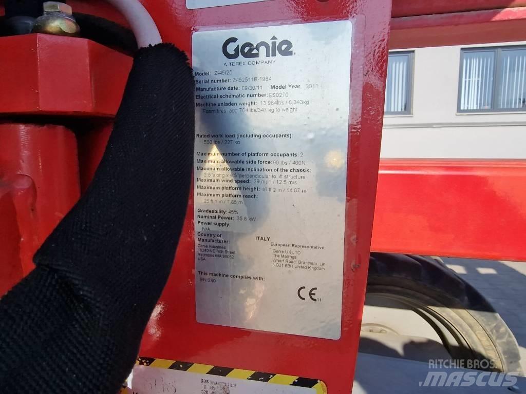 Genie Z 45/25 관절형 전동이동 리프트