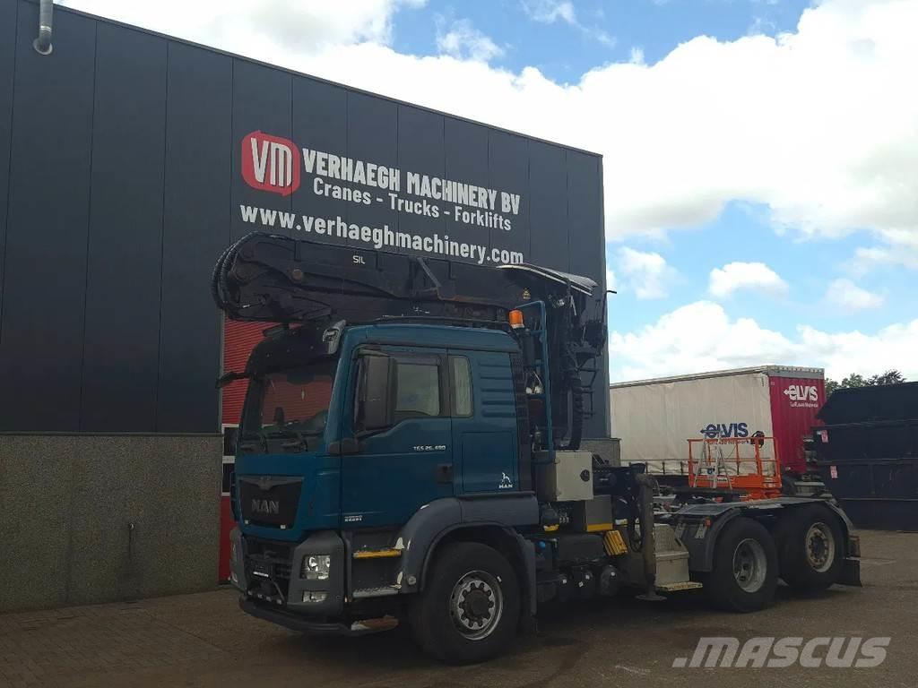 MAN TGA 26.480 목재 트럭