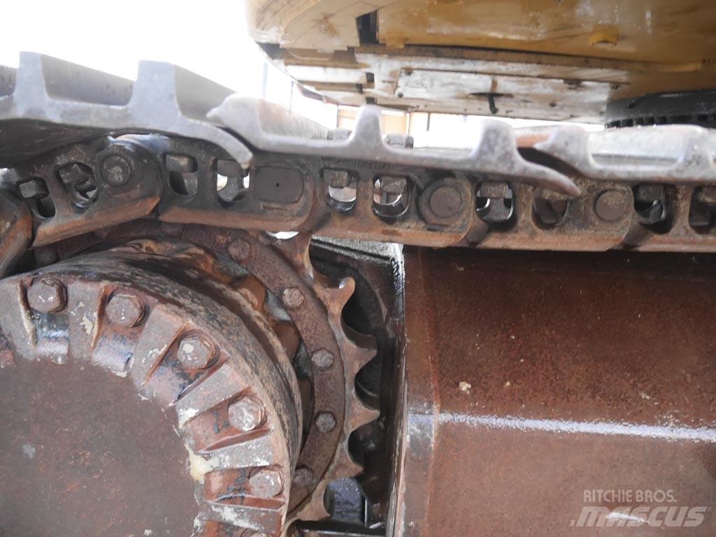 CAT 320D LRR  휠 굴삭기