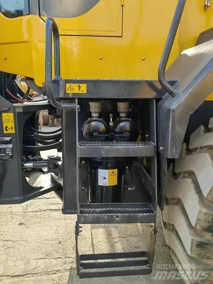 SDLG LG 956 L  휠로우더