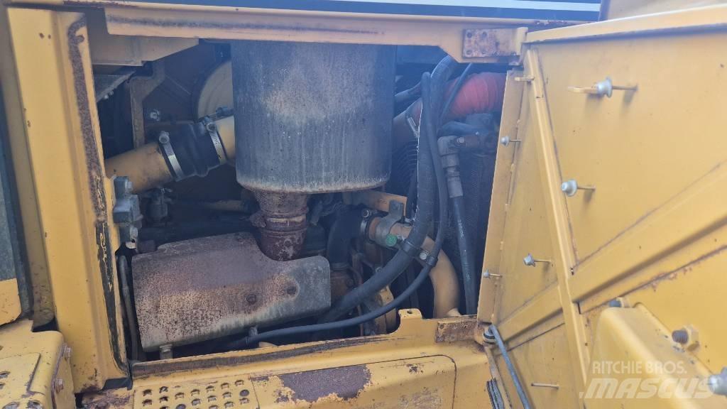 CAT D 6 R LGP 크롤러 도저