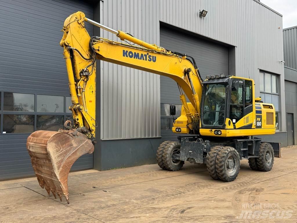 Komatsu PW180-11  휠 굴삭기