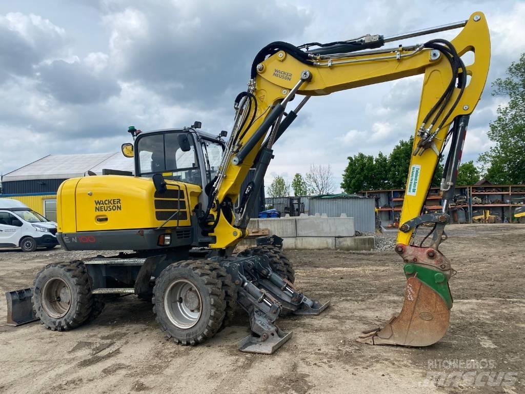 Wacker Neuson EW 100  휠 굴삭기