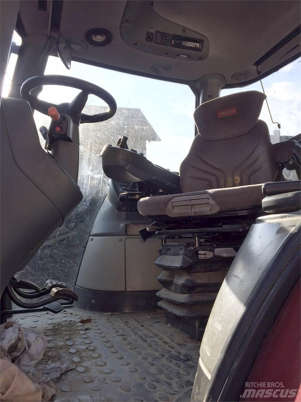 Valtra S280 트랙터