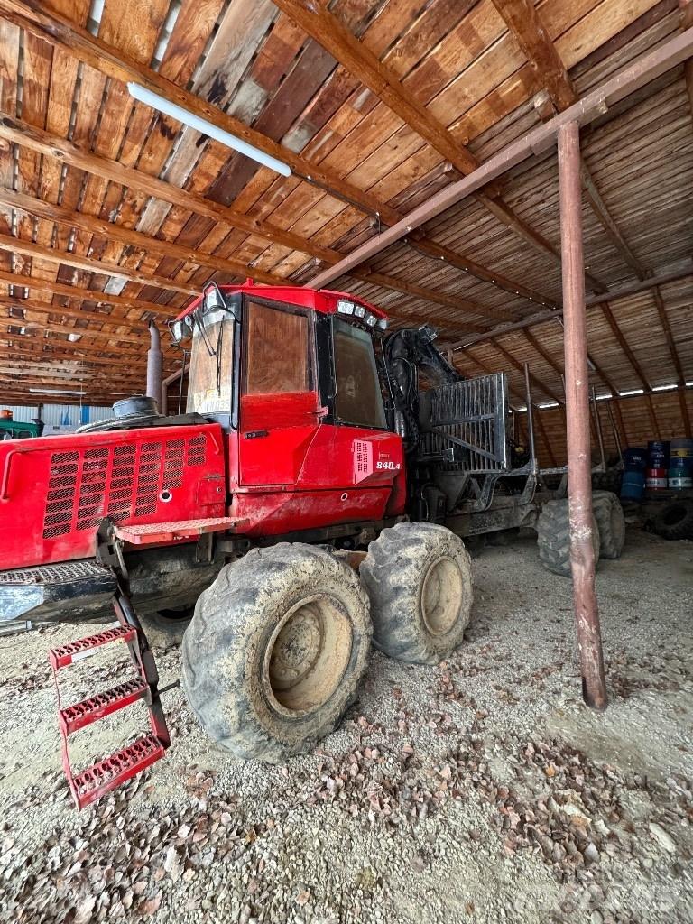 Valmet 840.4 원목 포워더