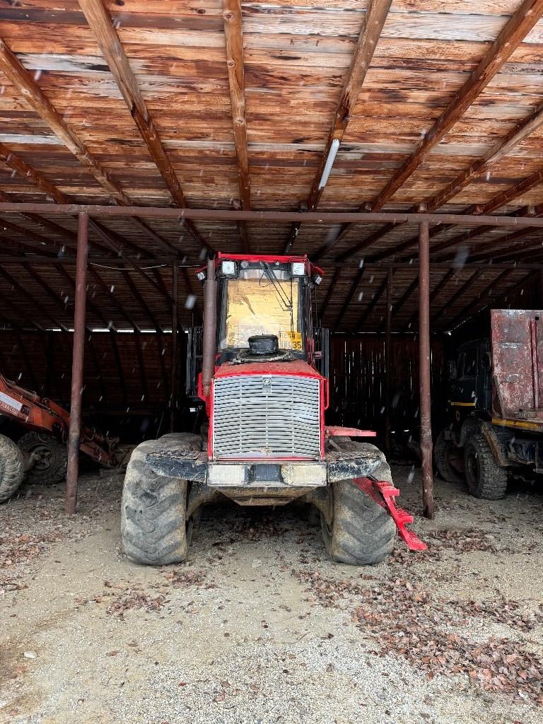 Valmet 840.4 원목 포워더