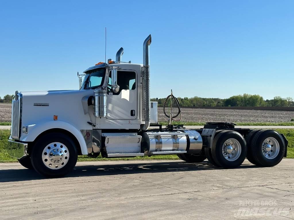 Kenworth W900 트랙터 유닛