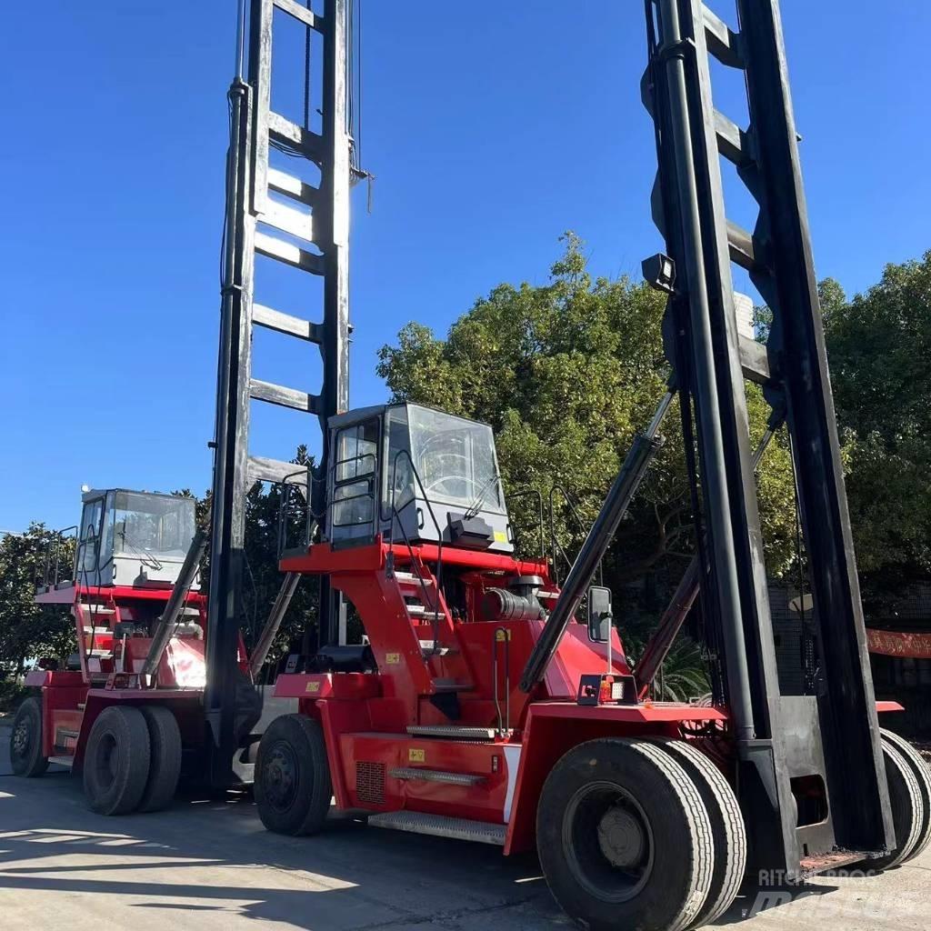 Kalmar DCE 80-45 E7 리치 트럭