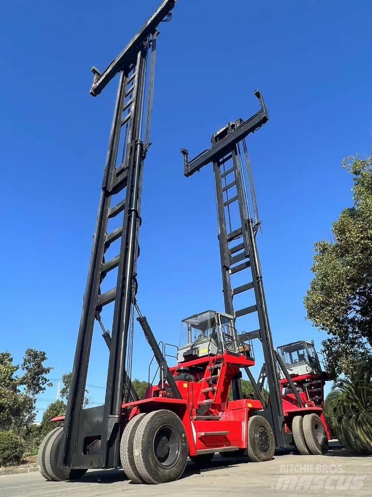 Kalmar DCE 80-45 E7 리치 트럭
