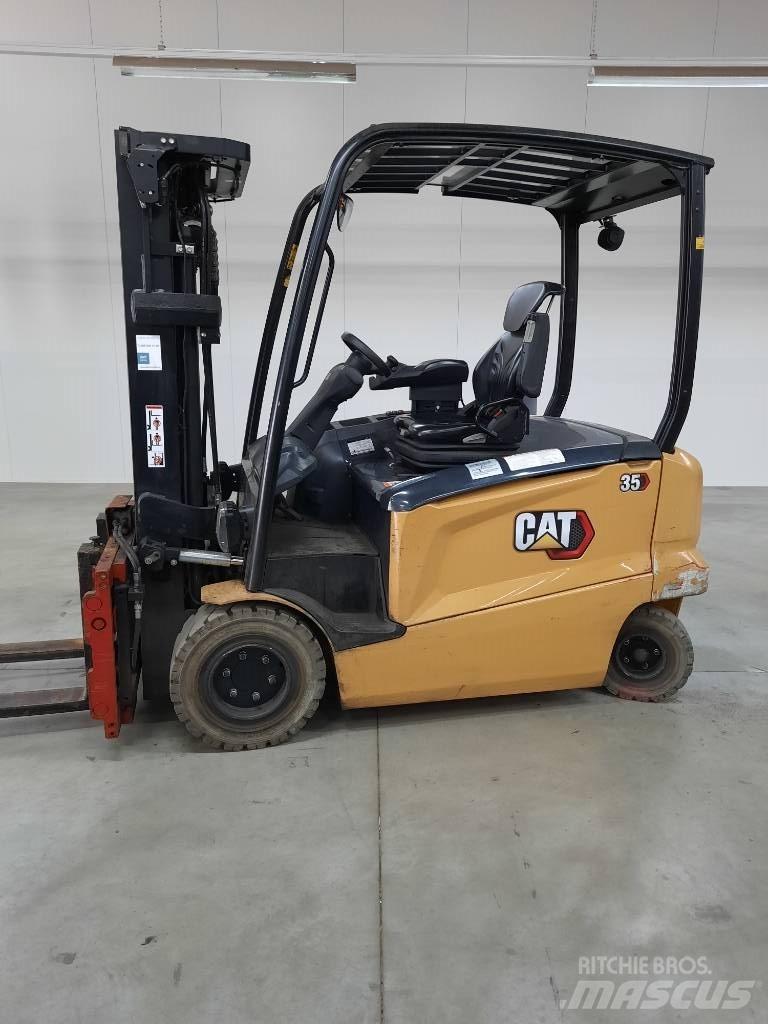 CAT EP35N 전동 지게차