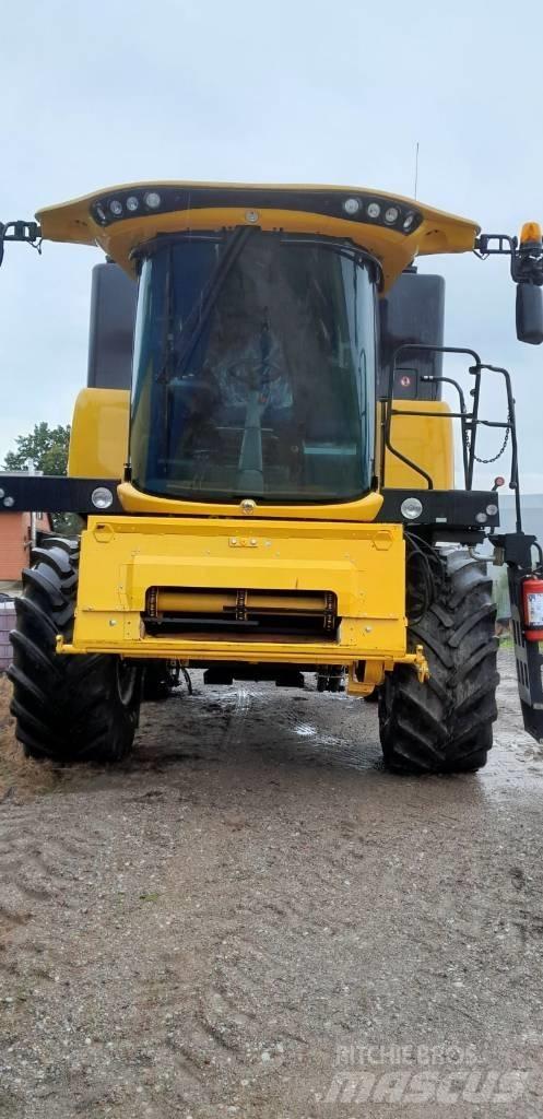 New Holland CX 5.80 콤바인 수확기