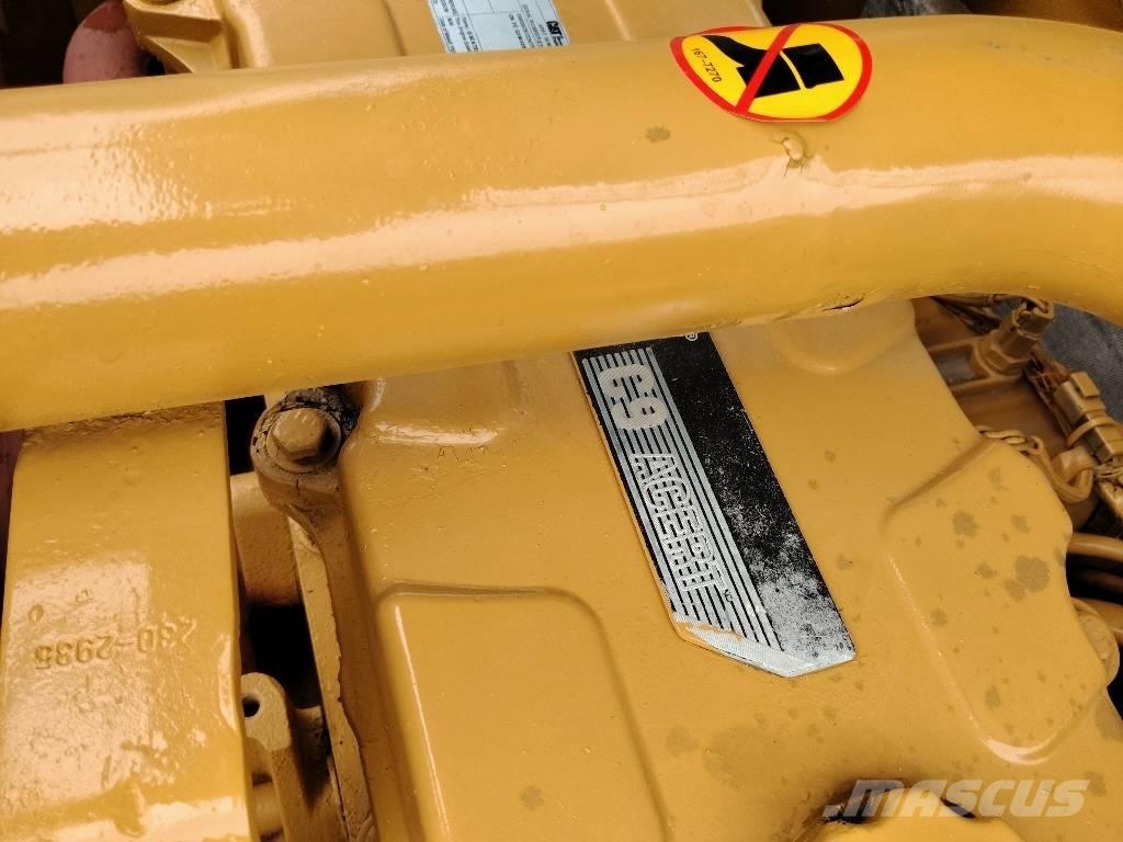 CAT 330 D 대형 굴삭기 29톤 이상