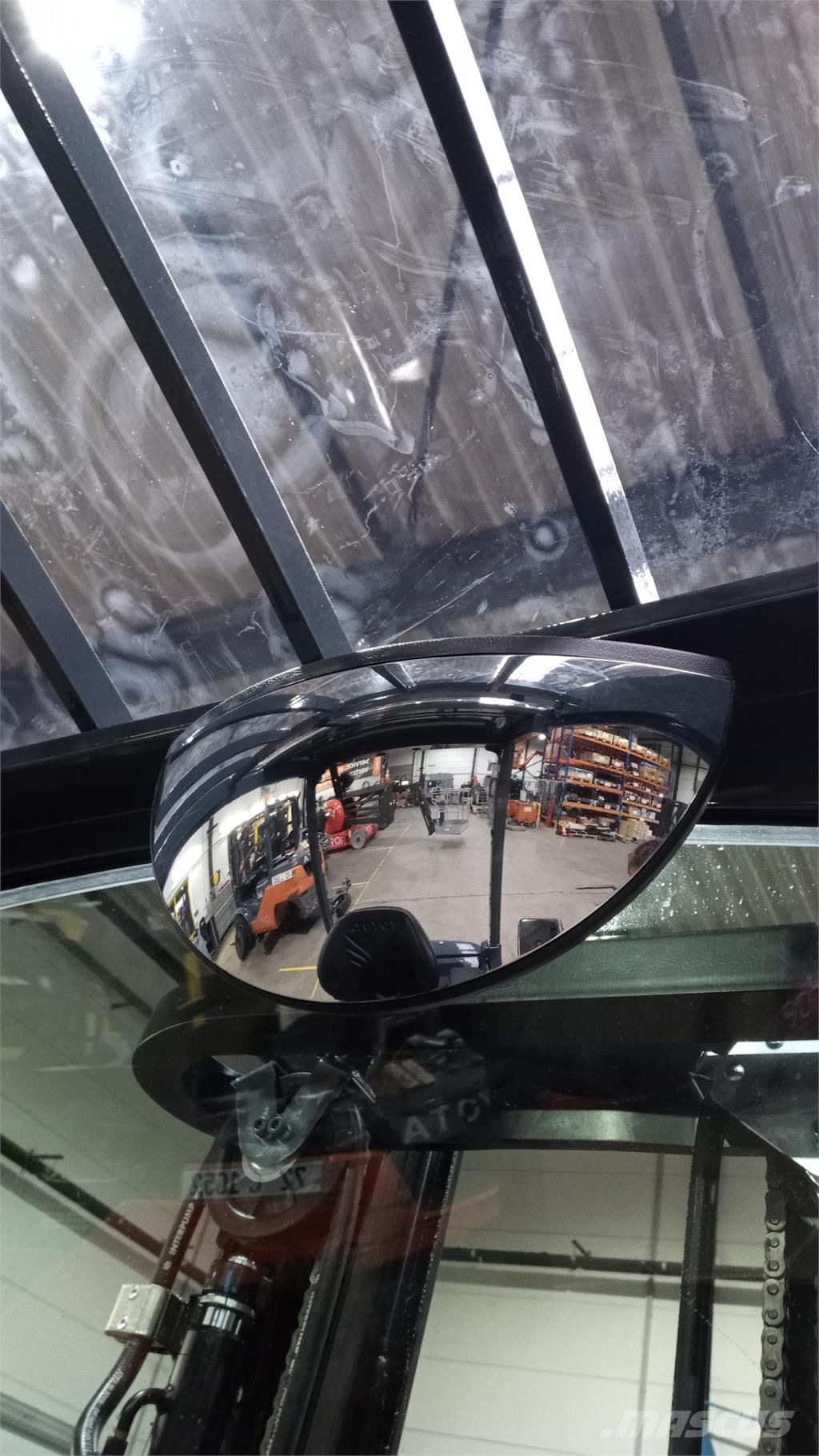 Toyota 8FBM18T 전동 지게차