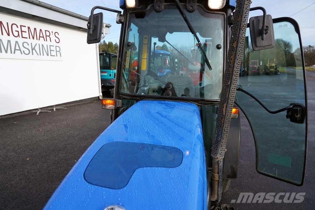 New Holland TN70NA 트랙터