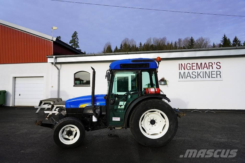 New Holland TN70NA 트랙터