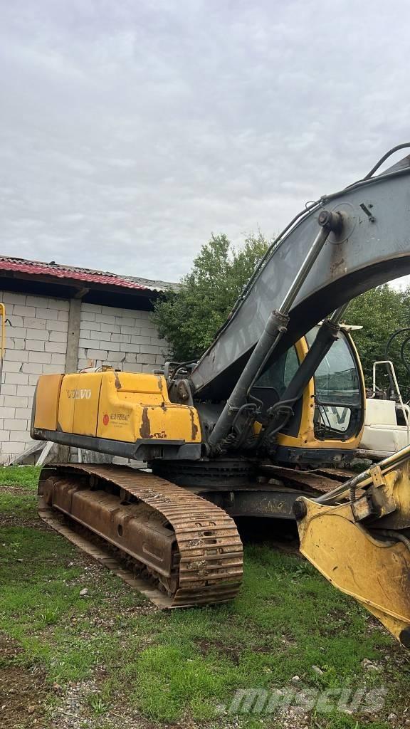 Volvo EC 290  N LC 차축