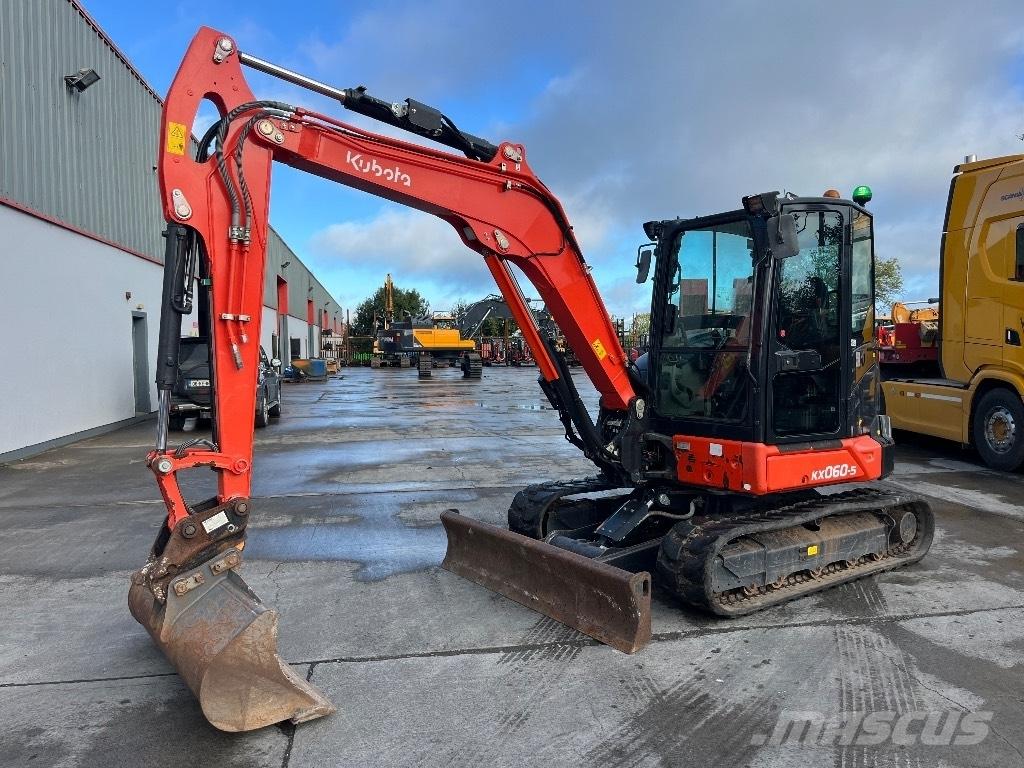 Kubota KX 060-5 소형 굴삭기 7톤 미만