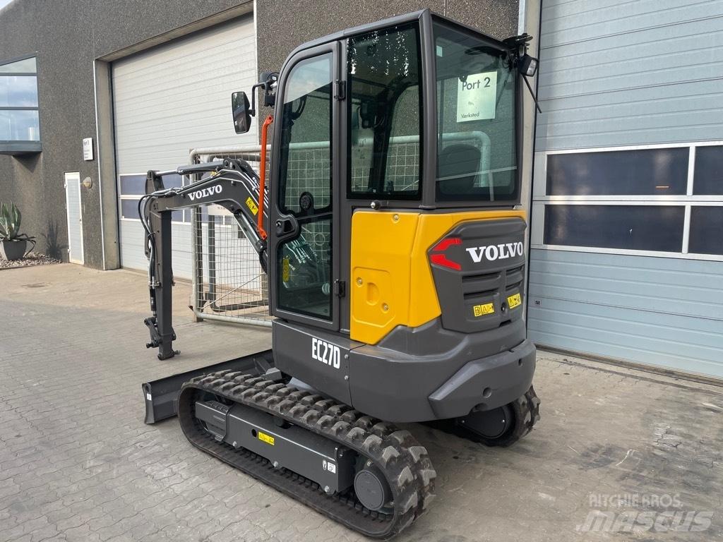 Volvo EC27D 소형 굴삭기 7톤 미만
