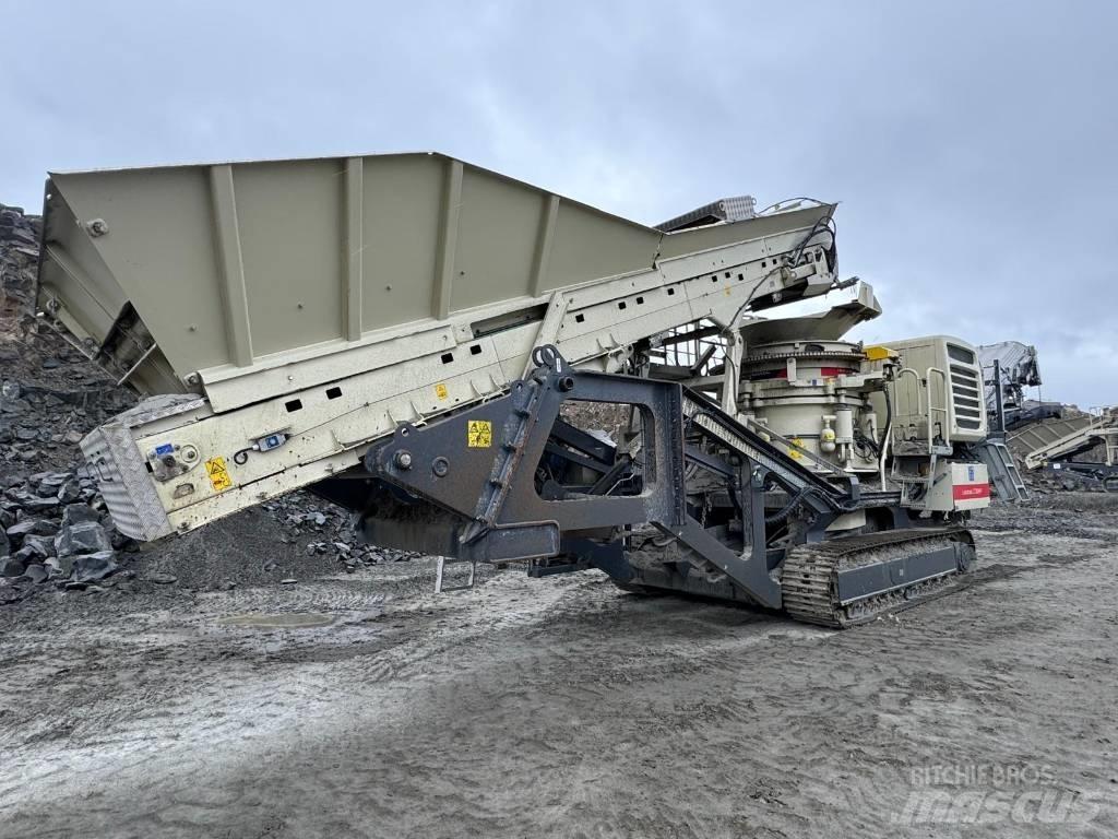 Metso LT300HP 이동식 분쇄기